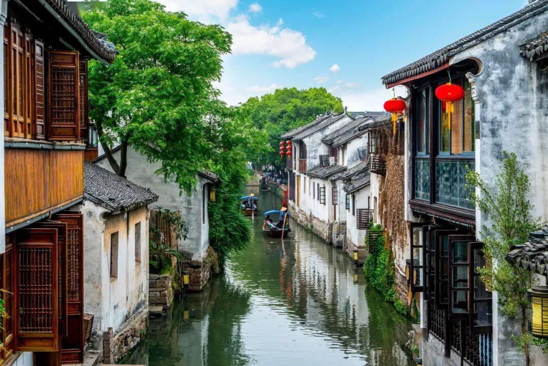 解锁吉鹿力问答社区,发现更多3个人每个人头上有9个碗还剩下6个一共有多少碗?乐趣!